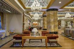 ROYAL HOLIDAY PALACE Lobby